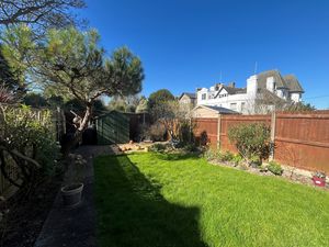 Photo 13- click for photo gallery